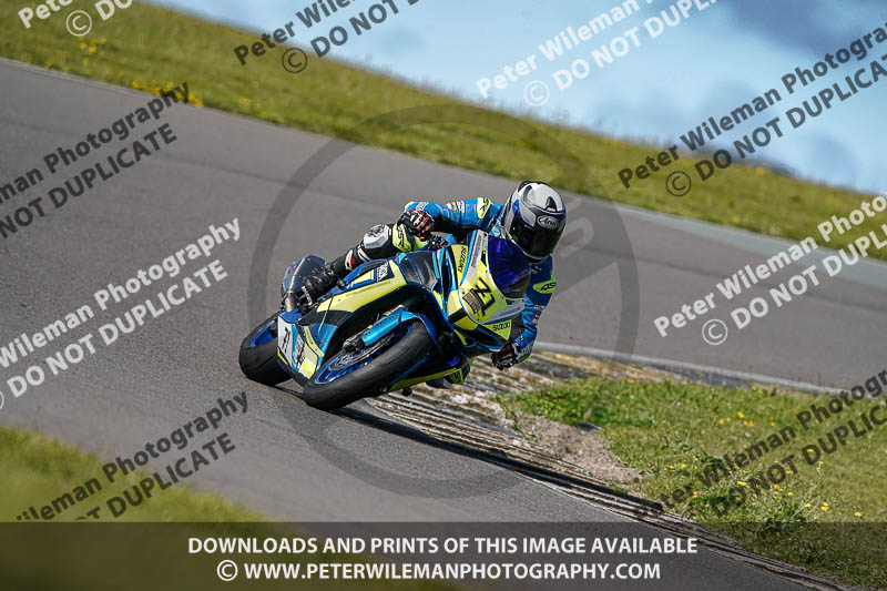 anglesey no limits trackday;anglesey photographs;anglesey trackday photographs;enduro digital images;event digital images;eventdigitalimages;no limits trackdays;peter wileman photography;racing digital images;trac mon;trackday digital images;trackday photos;ty croes